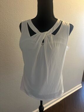 Nine West White Tie-Front Sleeveless Camisole